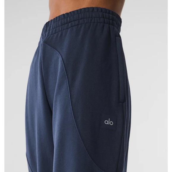 ALO Yoga Make Waves Tonal Jogger Sweatpants Navy Blue - Picture 2 of 5